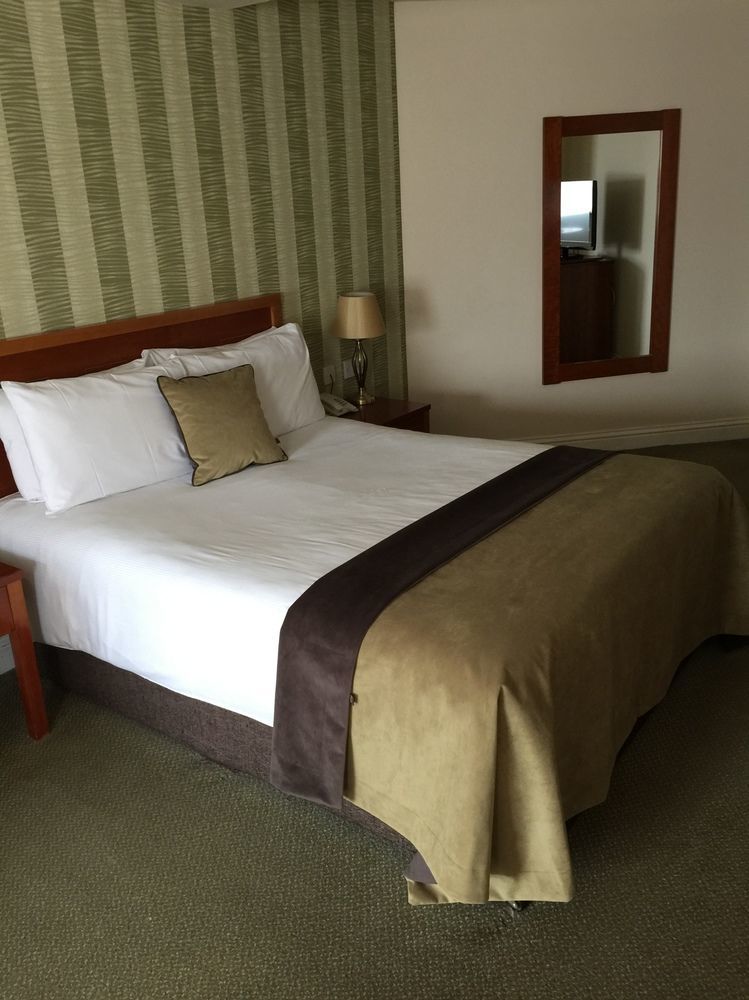 Carnegie Court Hotel Swords Esterno foto