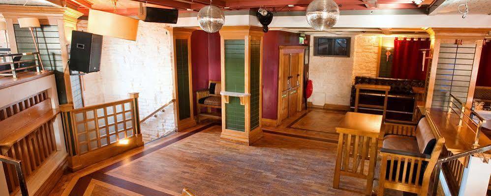 Carnegie Court Hotel Swords Esterno foto