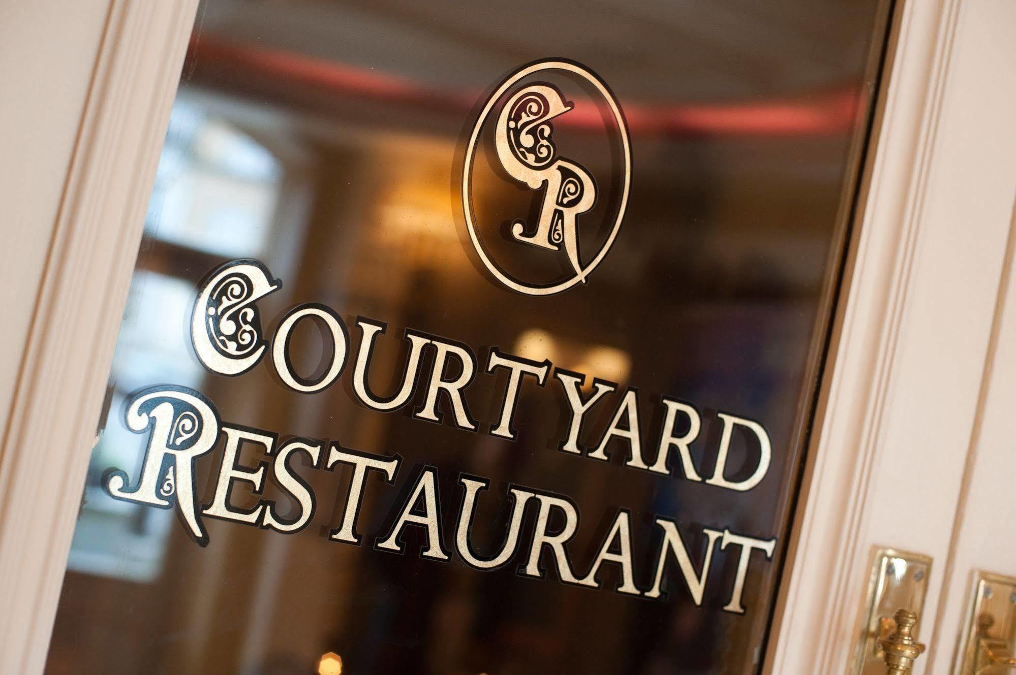 Carnegie Court Hotel Swords Esterno foto